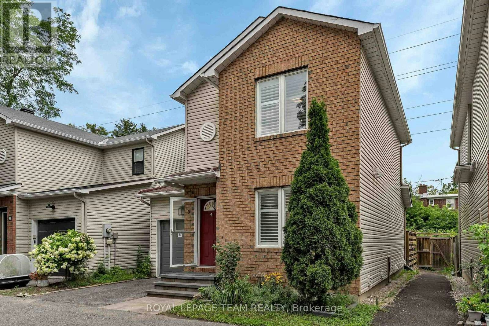 9-583 Tweedsmuir Avenue, Ottawa, ON, K1Z 5P4 - 3