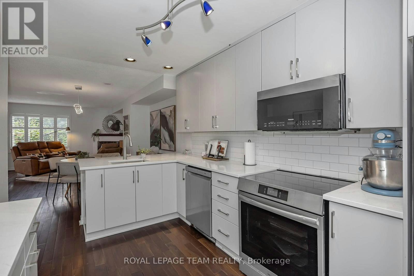 9-583 Tweedsmuir Avenue, Ottawa, ON, K1Z 5P4 - 10