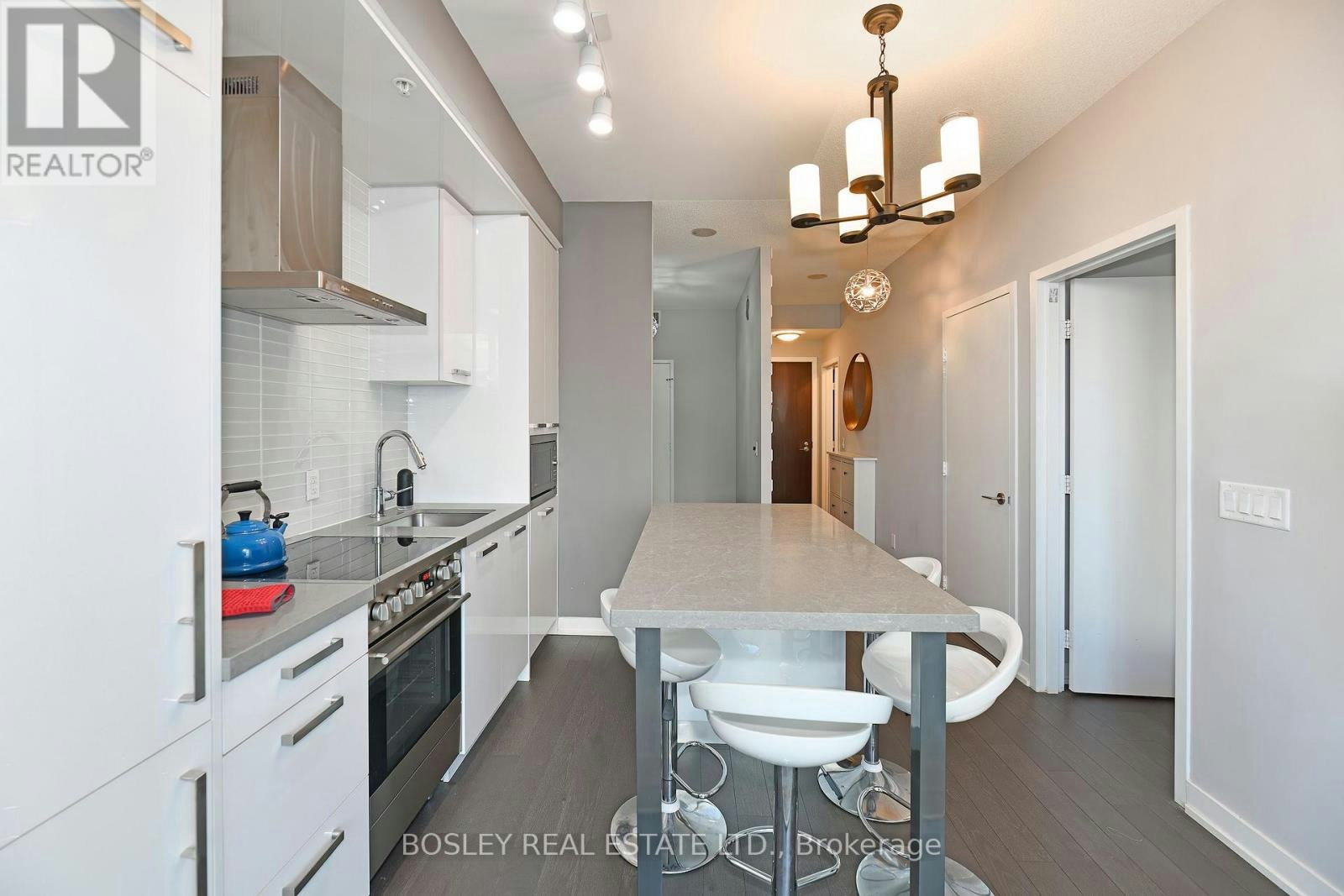 N608-120 Bayview Avenue, Toronto, ON, M5A 0G4 - 10
