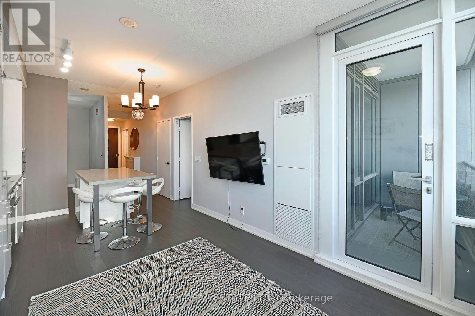 N608-120 Bayview Avenue, Toronto, ON, M5A 0G4 - 9