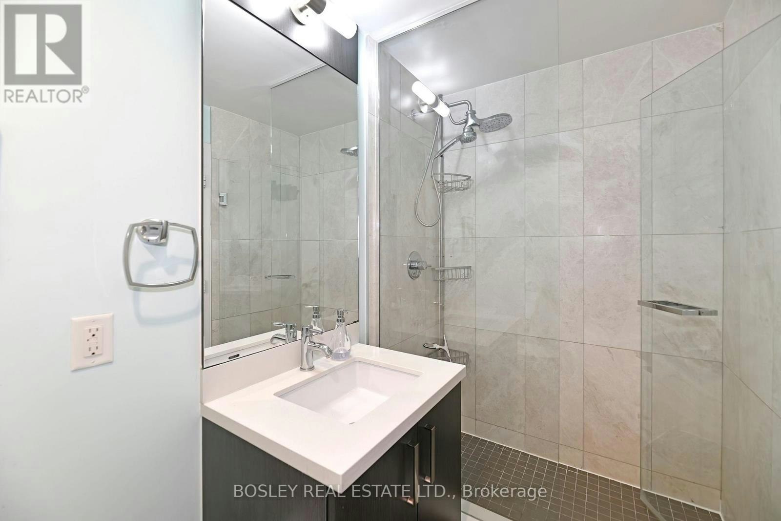 N608-120 Bayview Avenue, Toronto, ON, M5A 0G4 - 17