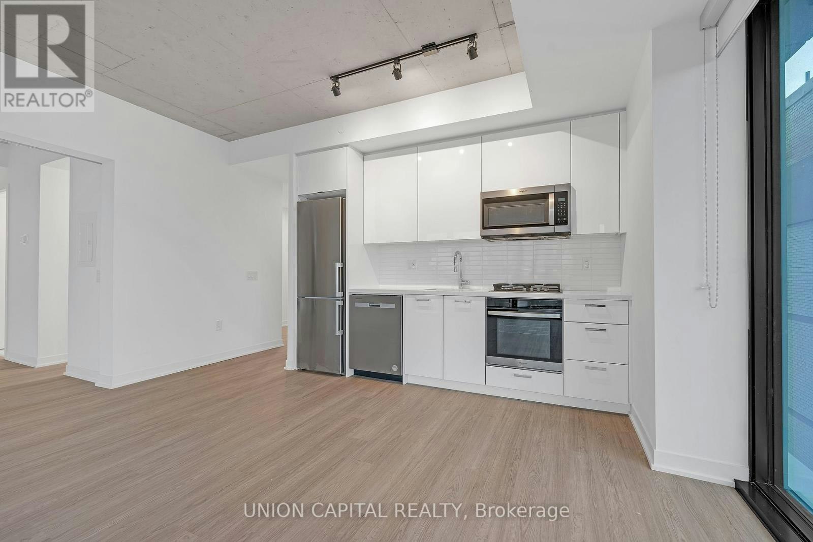 1111-195 Mccaul Street, Toronto, ON, M5T 1W6 - 6