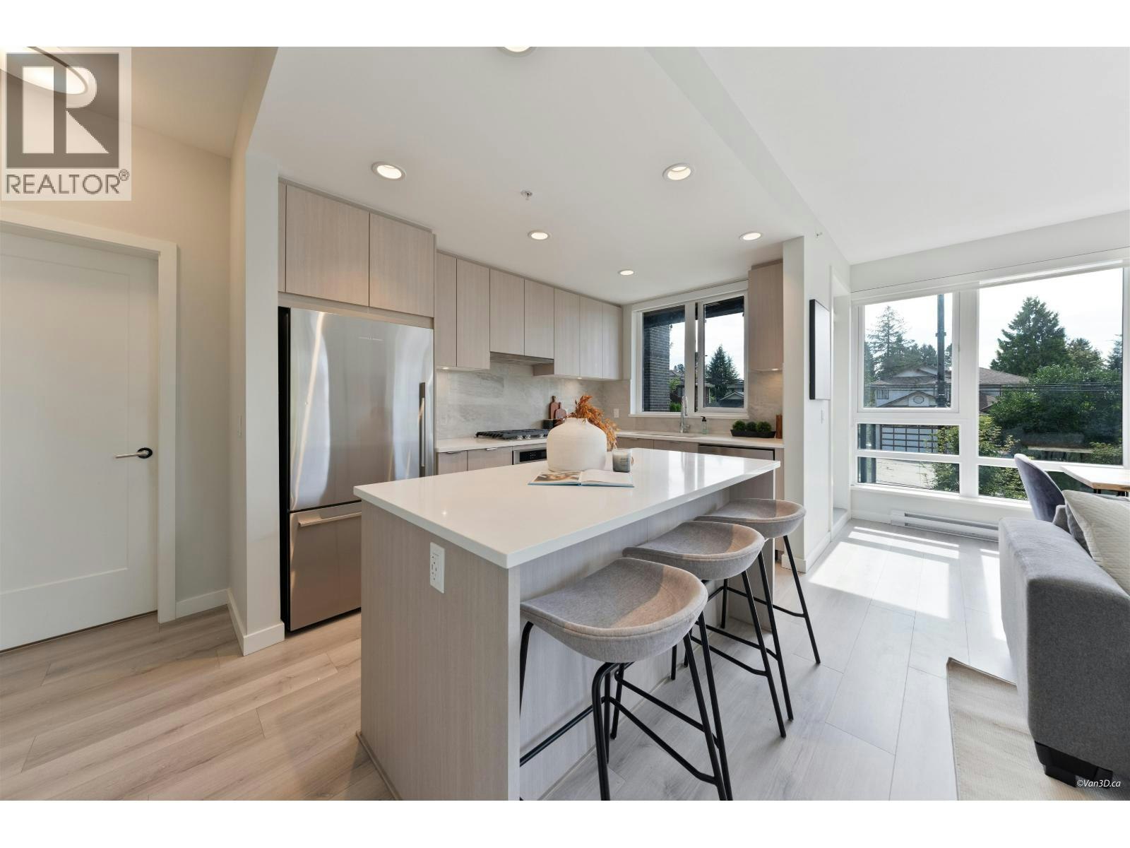 214-615 Cottonwood Avenue, Coquitlam, BC, V3J 2S5
