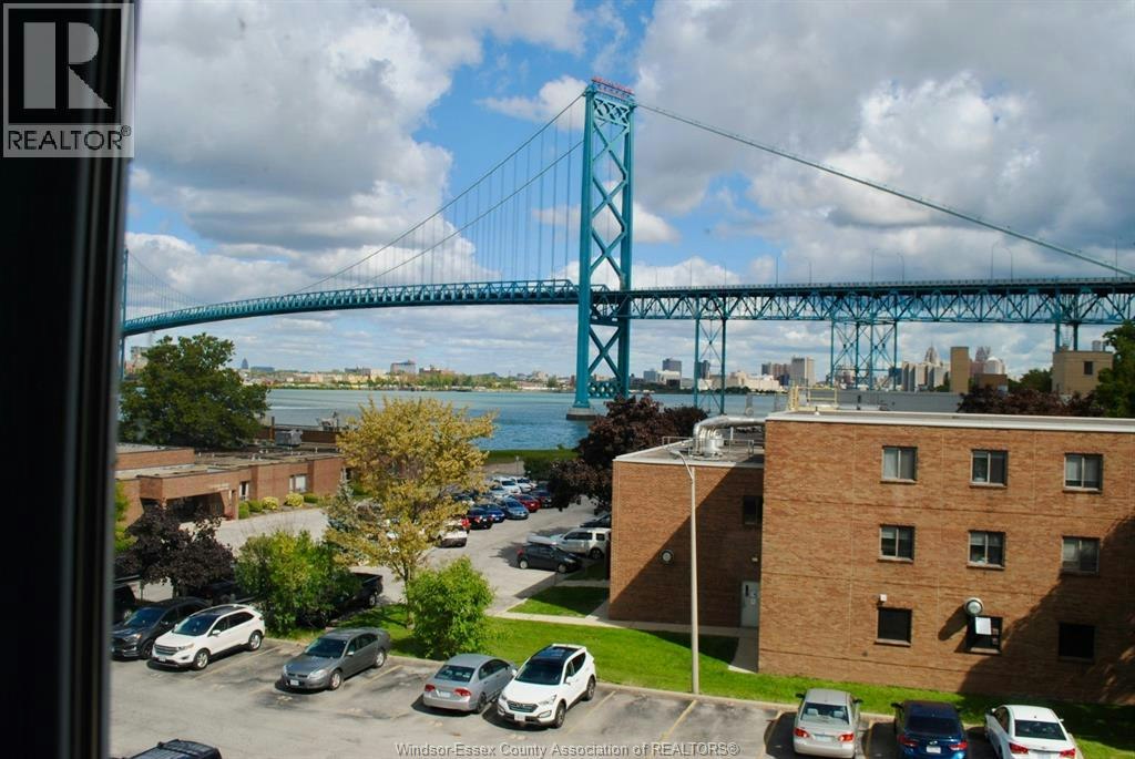 410-3000 Sandwich Street, Windsor, ON, N9C 4G3 - 18
