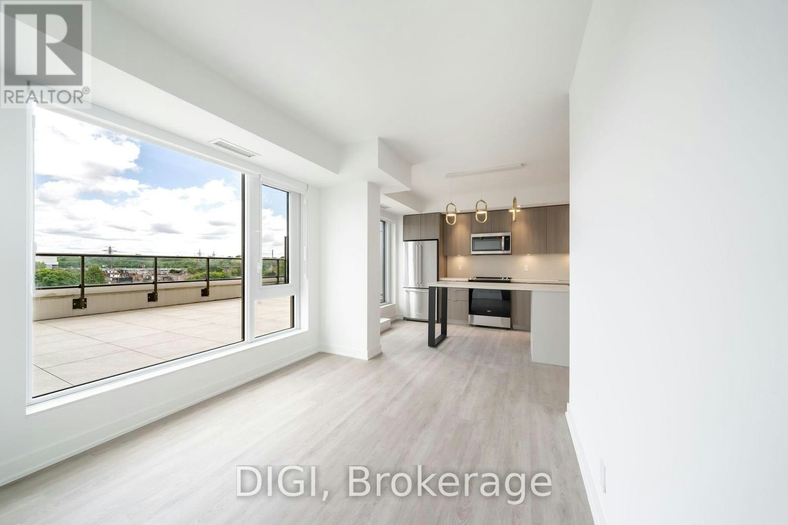 W316-485 Perth Avenue, Toronto, ON, M6N 0B9
