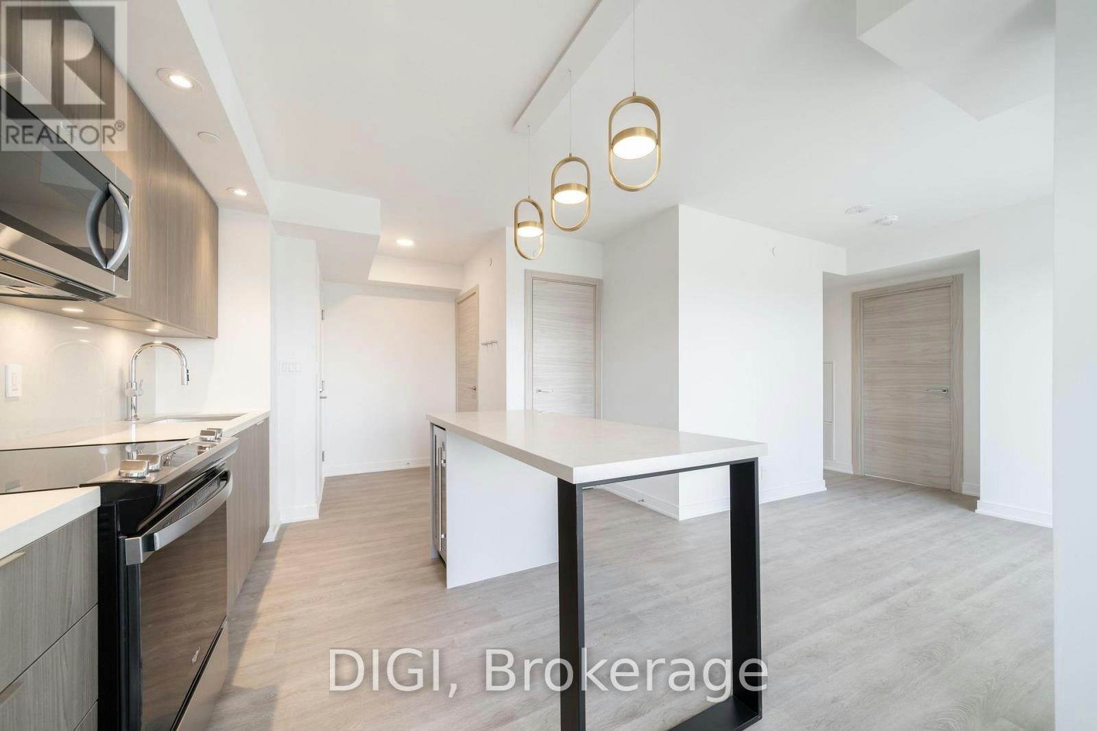 W316-485 Perth Avenue, Toronto, ON, M6N 0B9 - 9