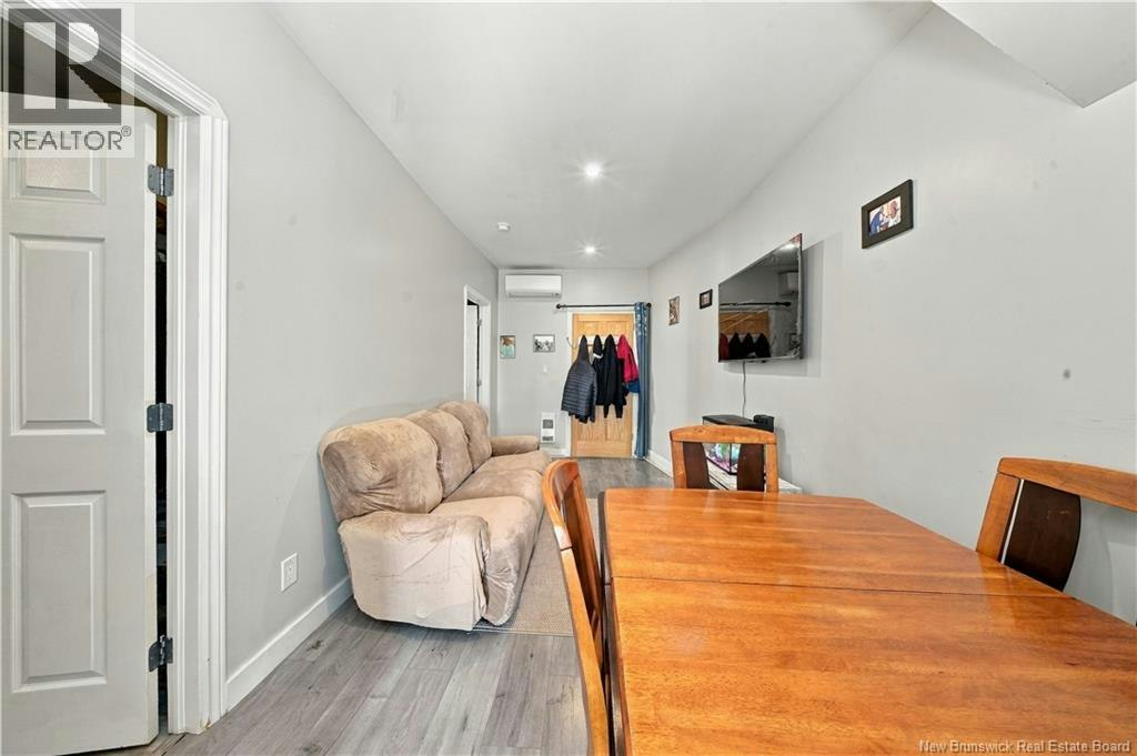 212-214 Dominion - 5