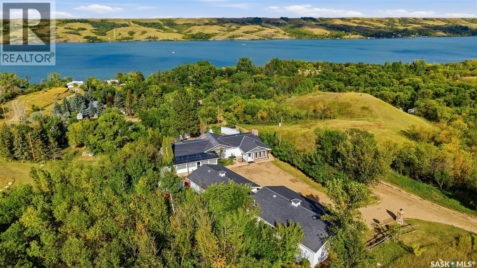 204 Parkview Road, Buffalo Pound Lake, SK, S0H 4C0