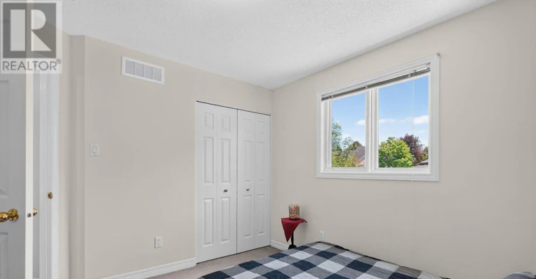 6886 Edgar Brault Street, Ottawa, ON, K1C 1L7 - 33