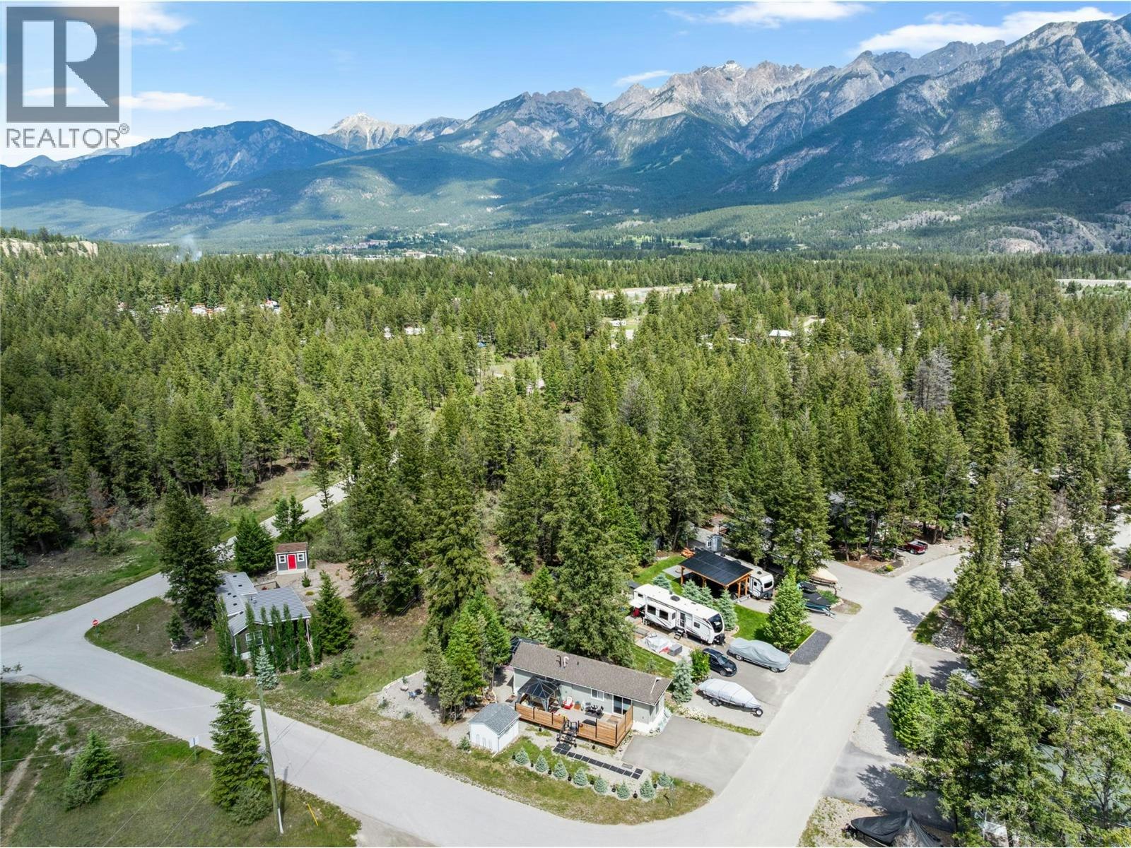 3-5478 93/95 Highway, Fairmont Hot Springs, BC, V0B 1L2