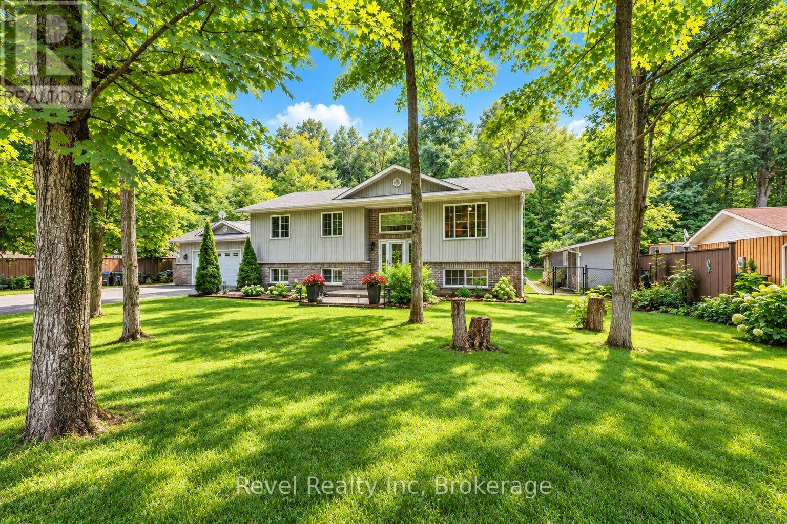 117 Desroches Trail, Tiny, ON, L9M 0H9