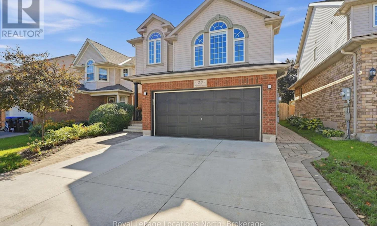 20 Highlands Crescent