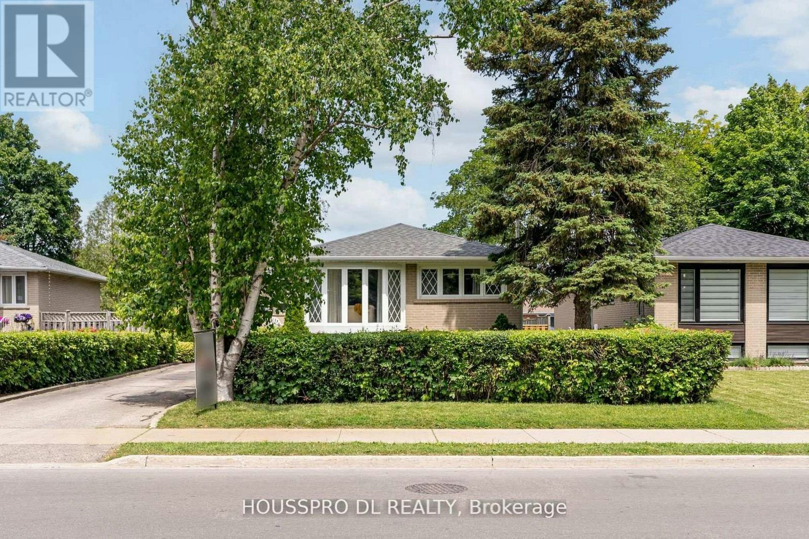 BASEMENT-377 Palmer Avenue, Richmond Hill, ON, L4C 1P7