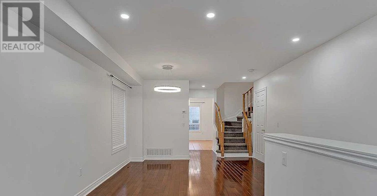 12 Bloomsbury Road, Markham, ON, L6E 1R9 - 9