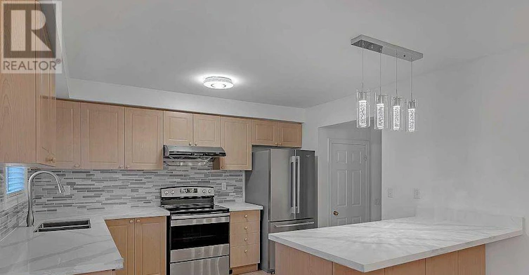 12 Bloomsbury Road, Markham, ON, L6E 1R9 - 11