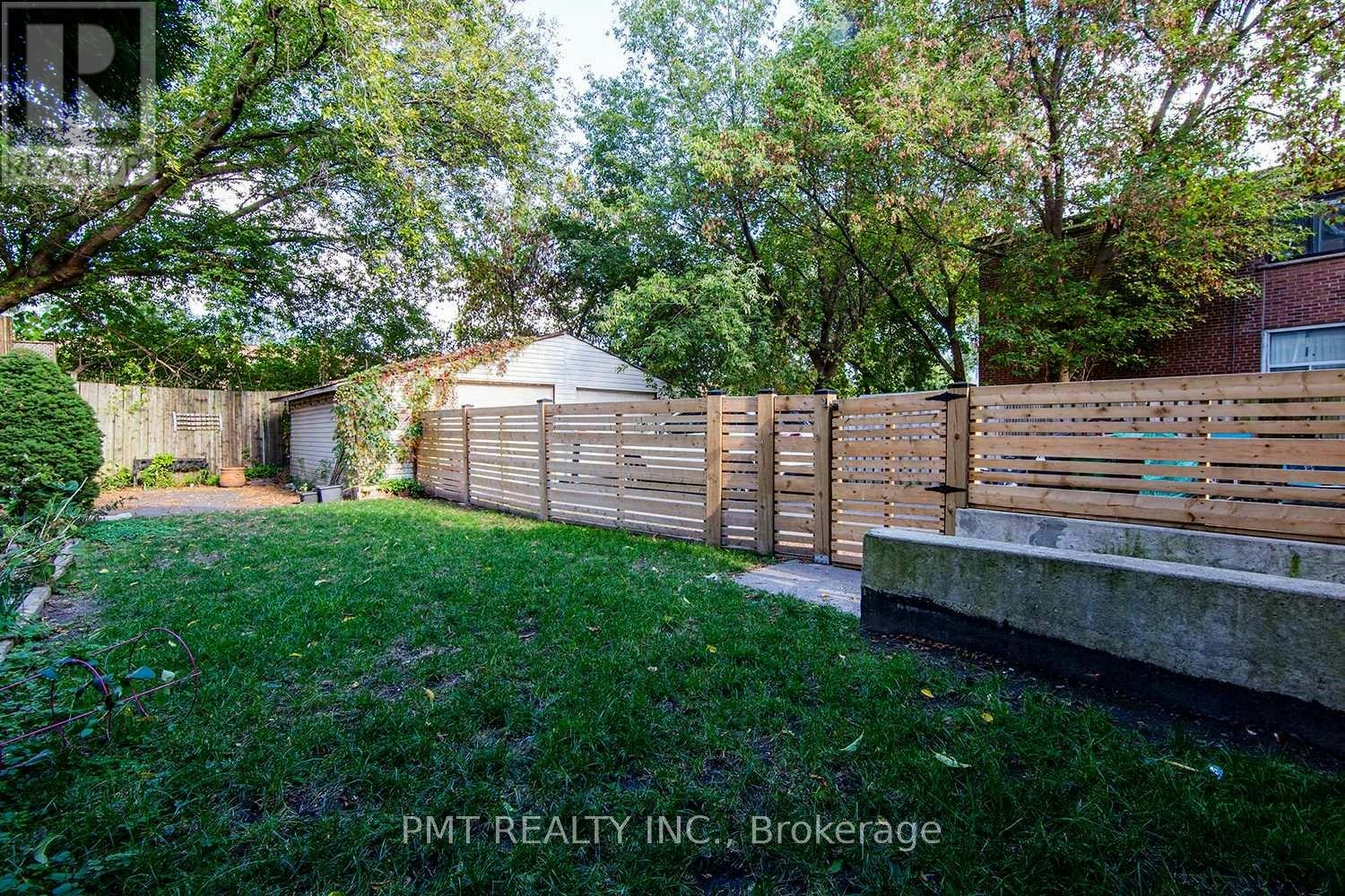 BSMT-39 Windermere Avenue, Toronto, ON, M6S 3J3 - 20