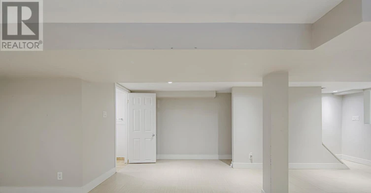 BSMT-39 Windermere Avenue, Toronto, ON, M6S 3J3 - 13