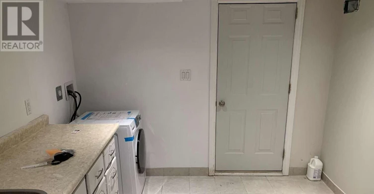 BSMT-39 Windermere Avenue, Toronto, ON, M6S 3J3 - 8