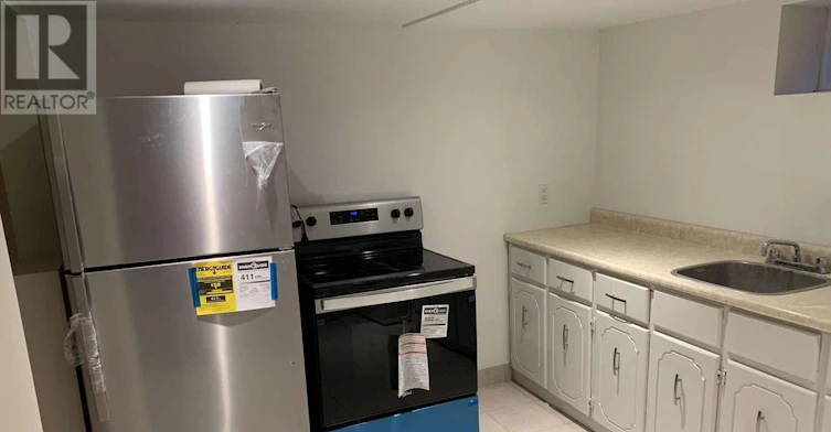BSMT-39 Windermere Avenue, Toronto, ON, M6S 3J3 - 9