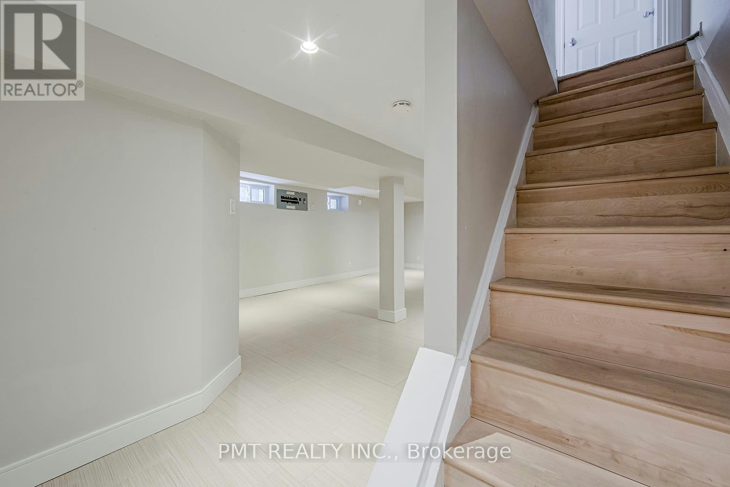 BSMT-39 Windermere Avenue, Toronto, ON, M6S 3J3 - 16