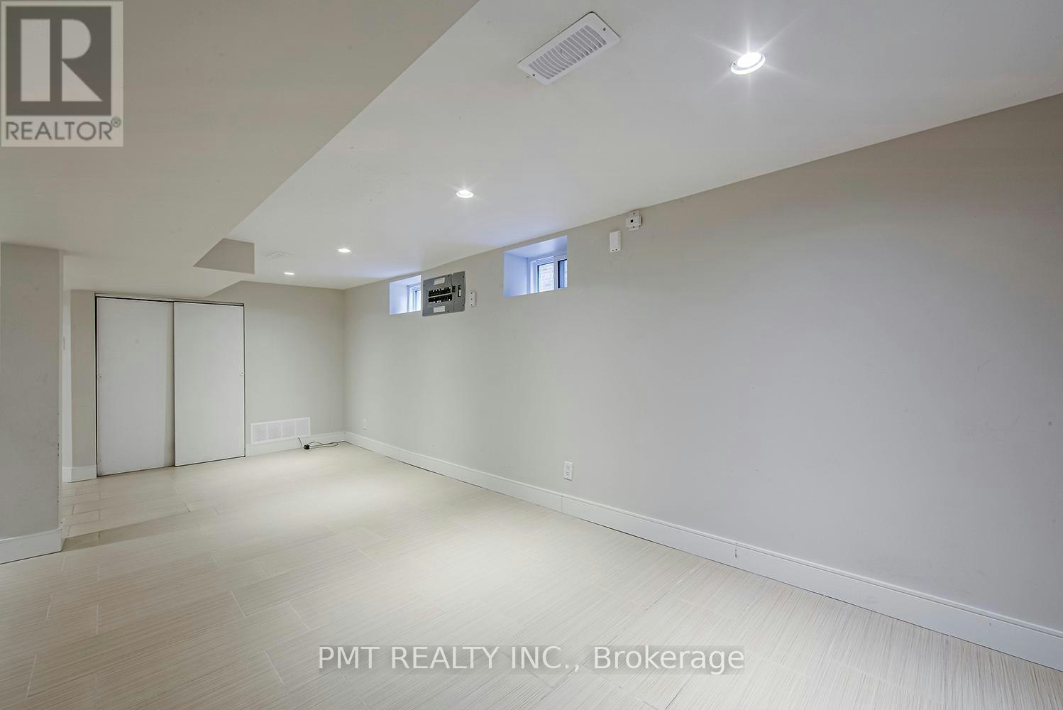 BSMT-39 Windermere Avenue, Toronto, ON, M6S 3J3 - 3