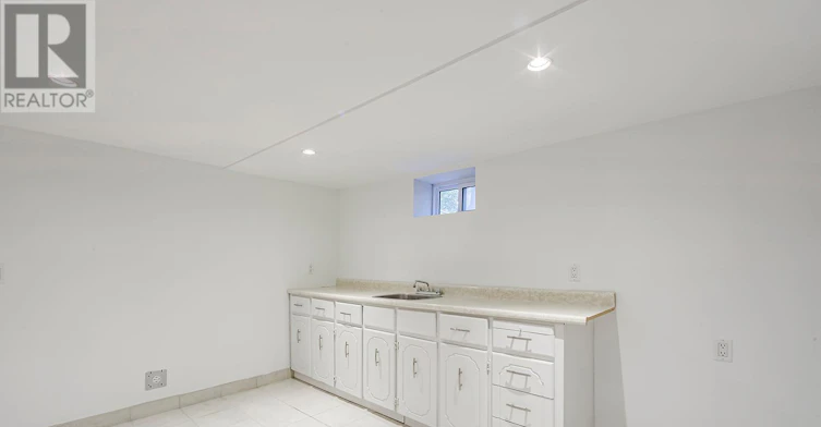 BSMT-39 Windermere Avenue, Toronto, ON, M6S 3J3 - 10