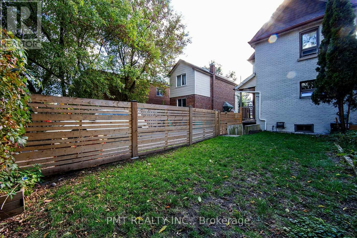 BSMT-39 Windermere Avenue, Toronto, ON, M6S 3J3 - 18