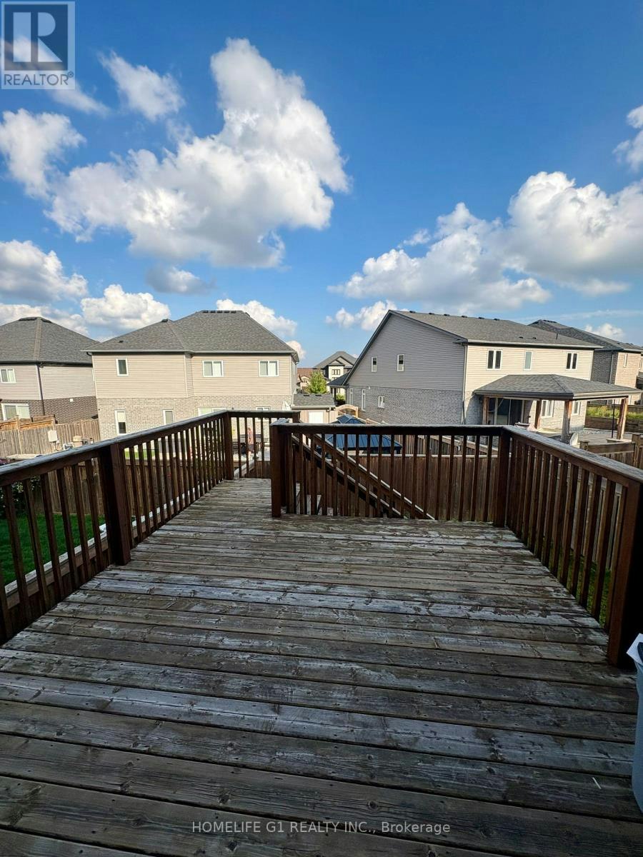 167 Gravel Ridge Trail, Kitchener, ON, N2E 0E5 - 9