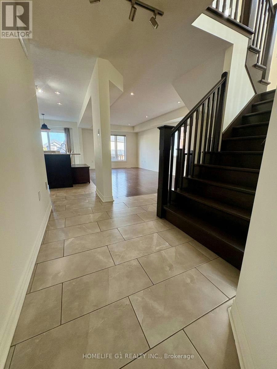 167 Gravel Ridge Trail, Kitchener, ON, N2E 0E5 - 8