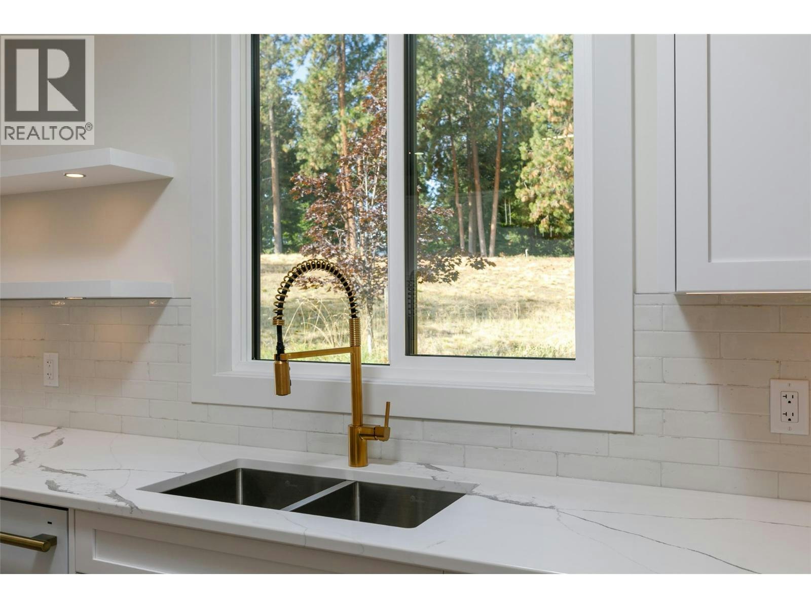 3005 Scenic Ridge Drive, West Kelowna, BC, V4T 0H2 - 22