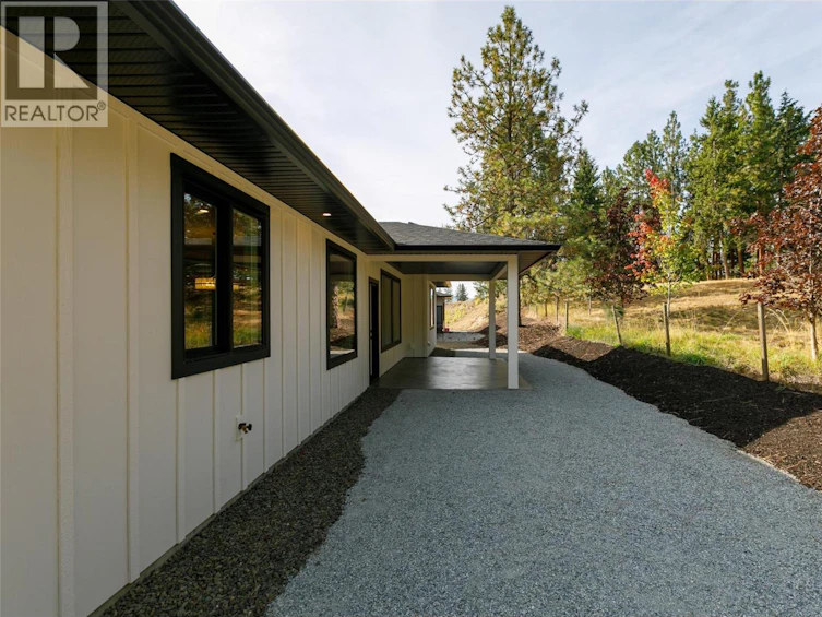 3005 Scenic Ridge Drive, West Kelowna, BC, V4T 0H2 - 11