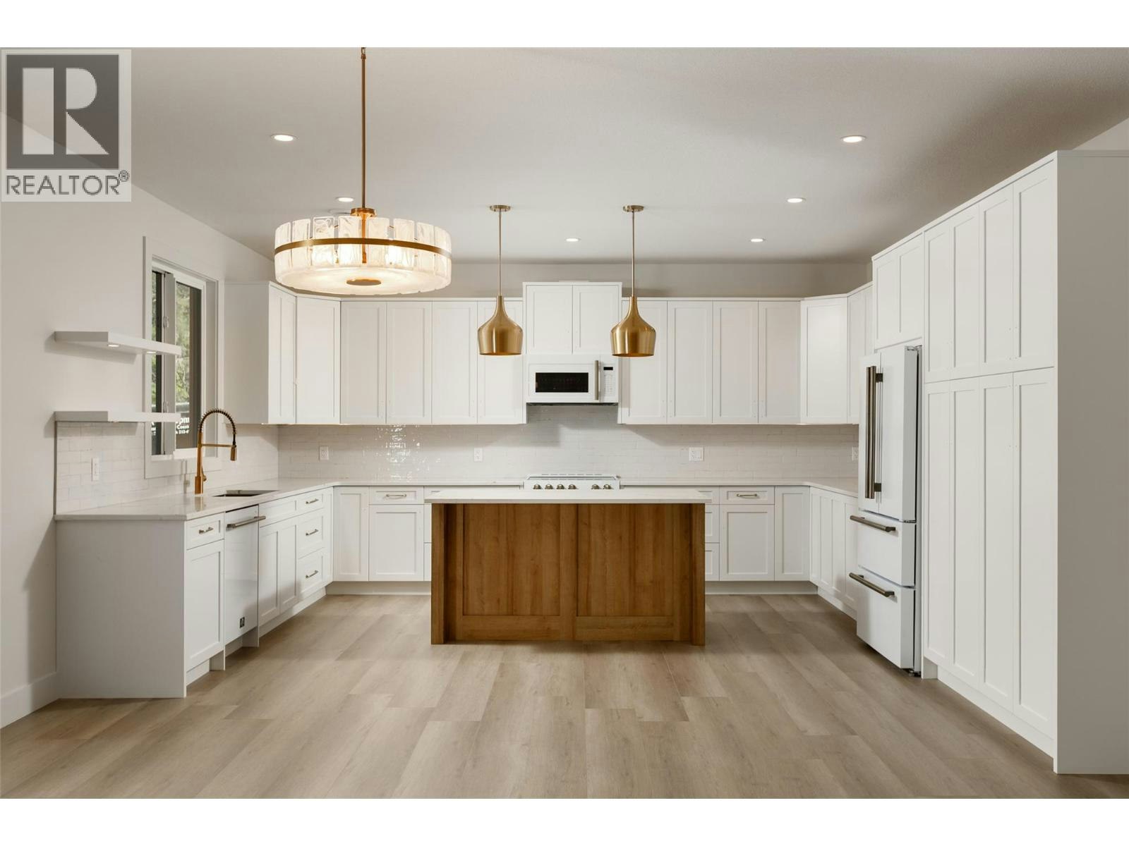 3005 Scenic Ridge Drive, West Kelowna, BC, V4T 0H2 - 18