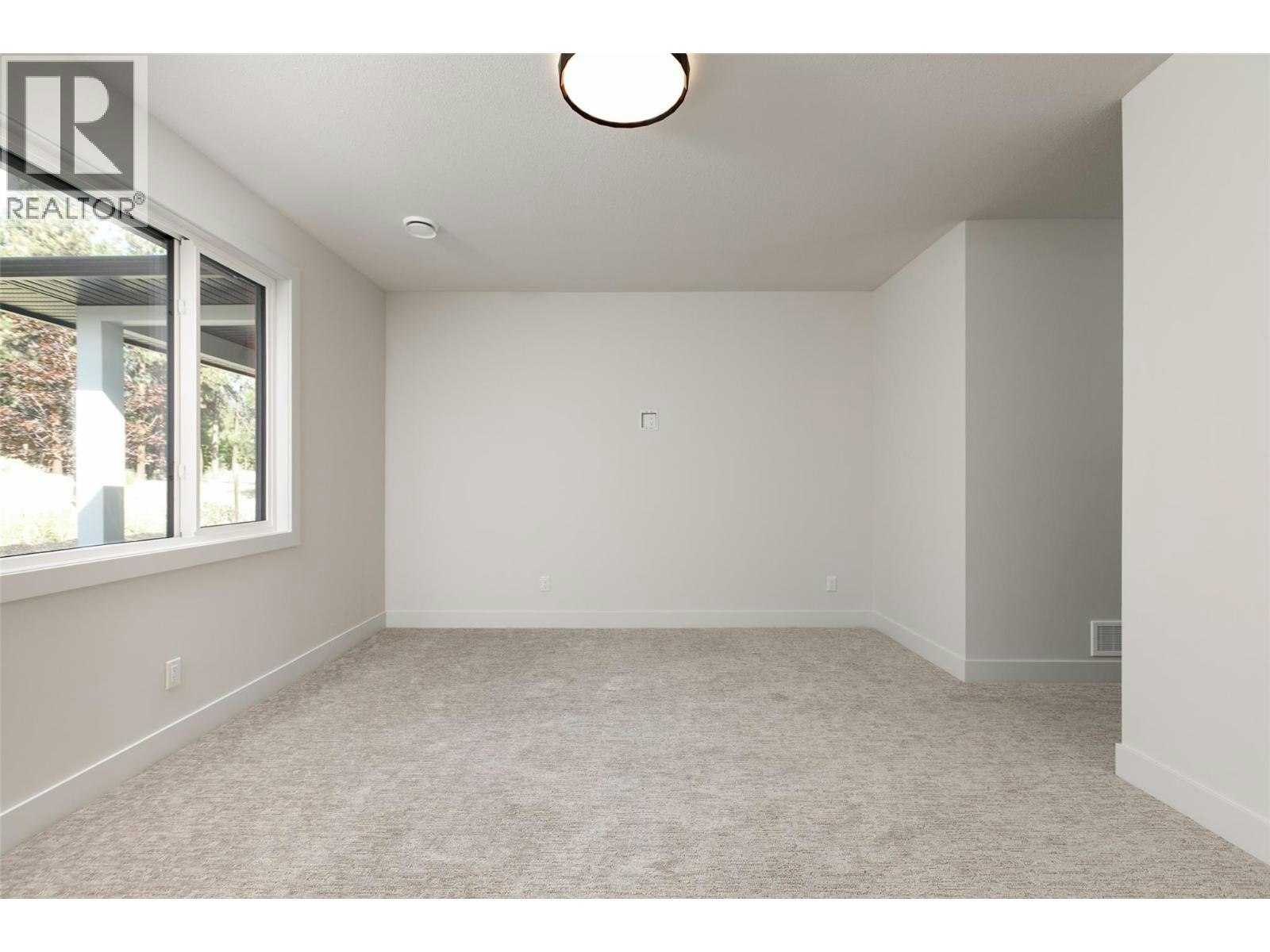 3005 Scenic Ridge Drive, West Kelowna, BC, V4T 0H2 - 32