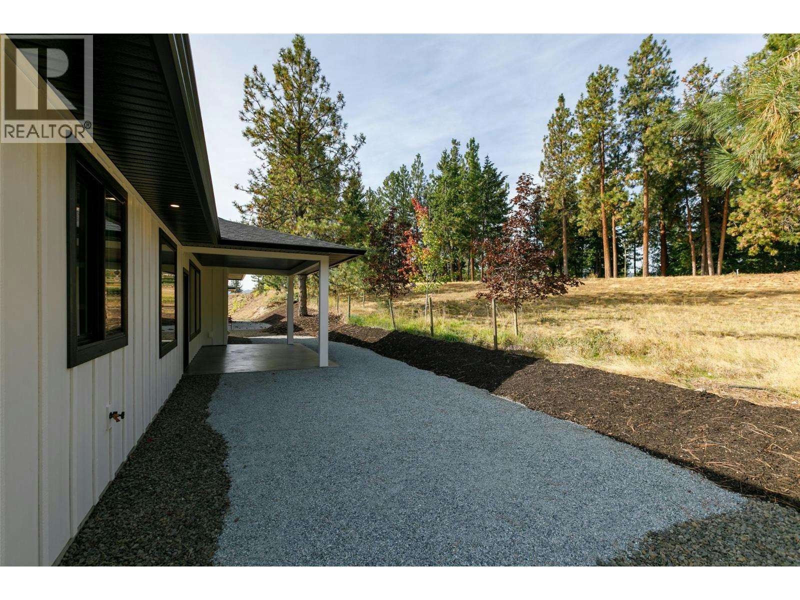 3005 Scenic Ridge Drive, West Kelowna, BC, V4T 0H2 - 10