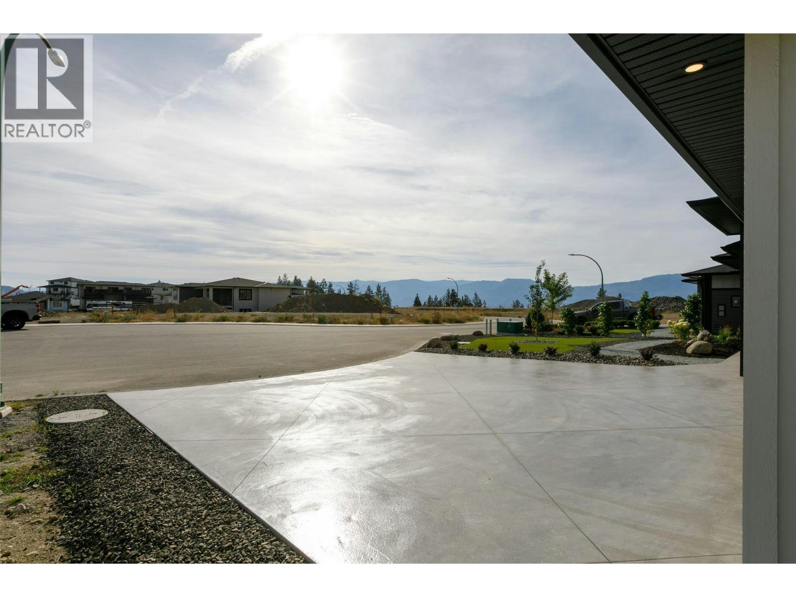 3005 Scenic Ridge Drive, West Kelowna, BC, V4T 0H2 - 9