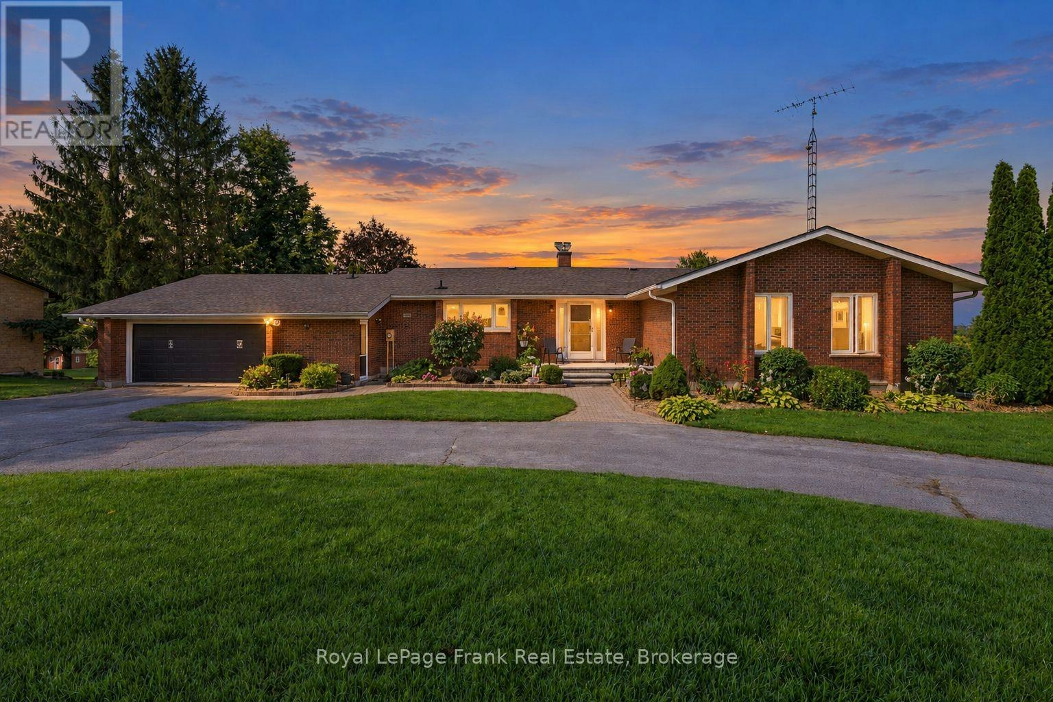 61 Bluewater Avenue, Kawartha Lakes, ON, K9V 0K6