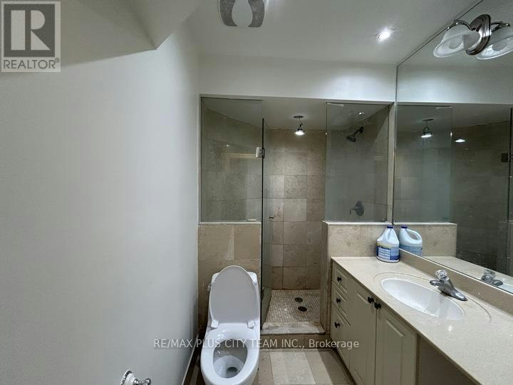 1-1745 Bathurst Street, Toronto, ON, M5P 3K5 - 9