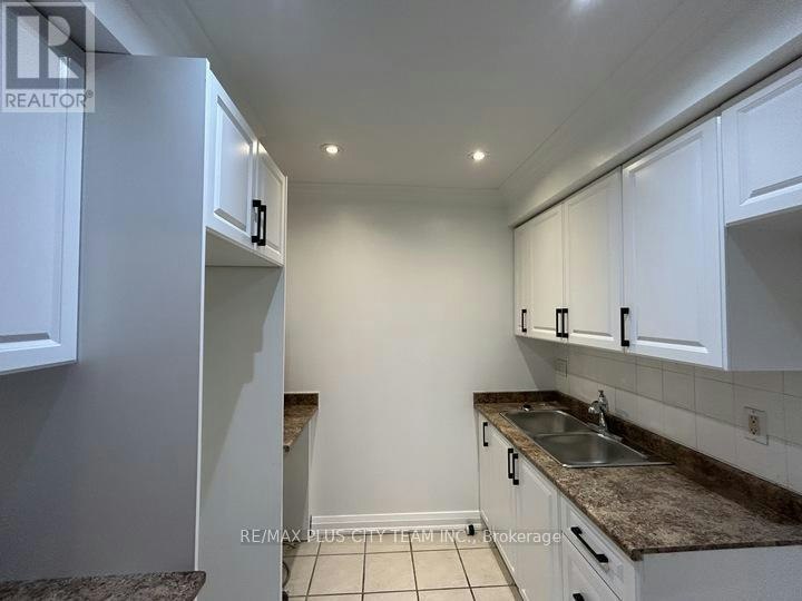 1-1745 Bathurst Street, Toronto, ON, M5P 3K5 - 5