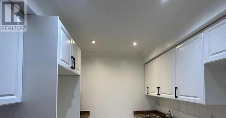 1-1745 Bathurst Street, Toronto, ON, M5P 3K5 - 5