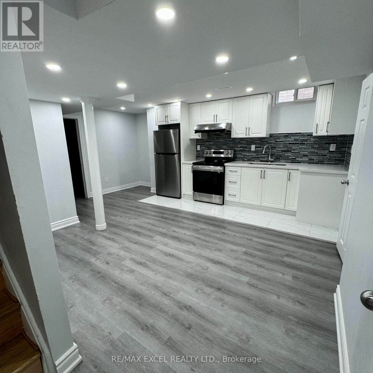 BSMT-102 Galbraith Crescent, Markham, ON, L3S 1J3