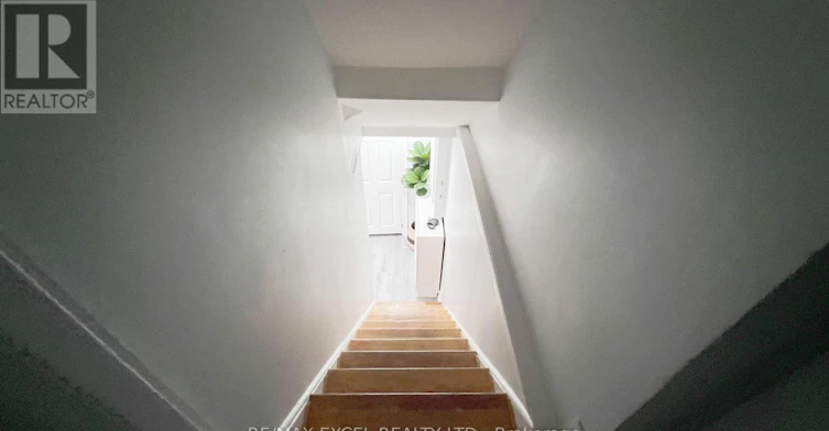 BSMT-102 Galbraith Crescent, Markham, ON, L3S 1J3 - 4