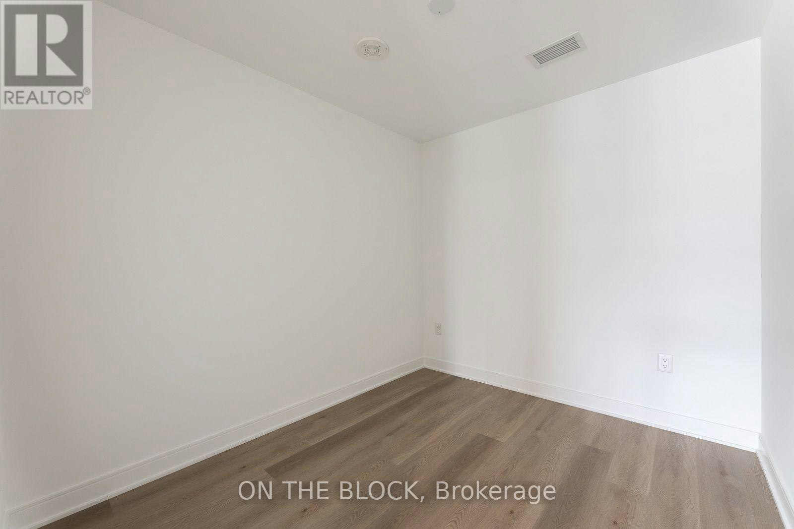 807-86 Dundas Street E, Mississauga, ON, L5A 1W4 - 9