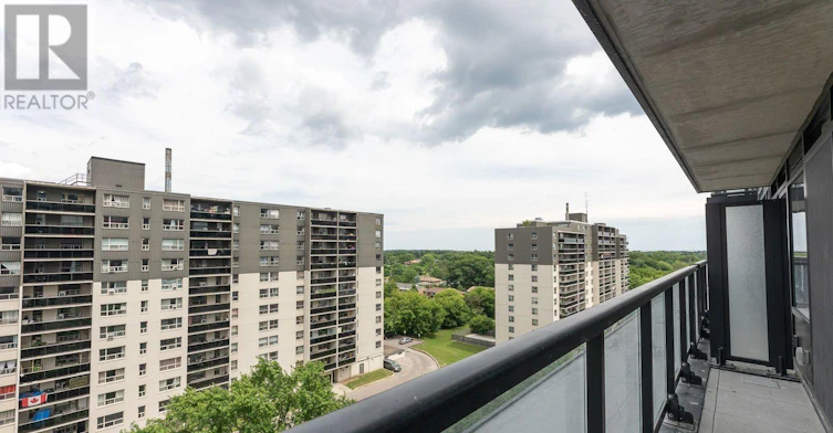 807-86 Dundas Street E, Mississauga, ON, L5A 1W4 - 17