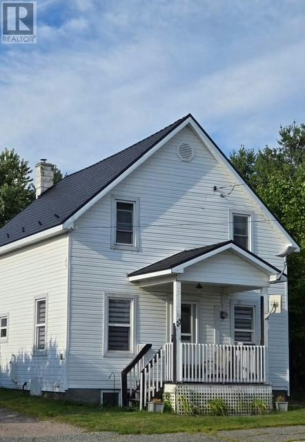 27 Notre Dame Street E, French River, ON, P0M 2N0