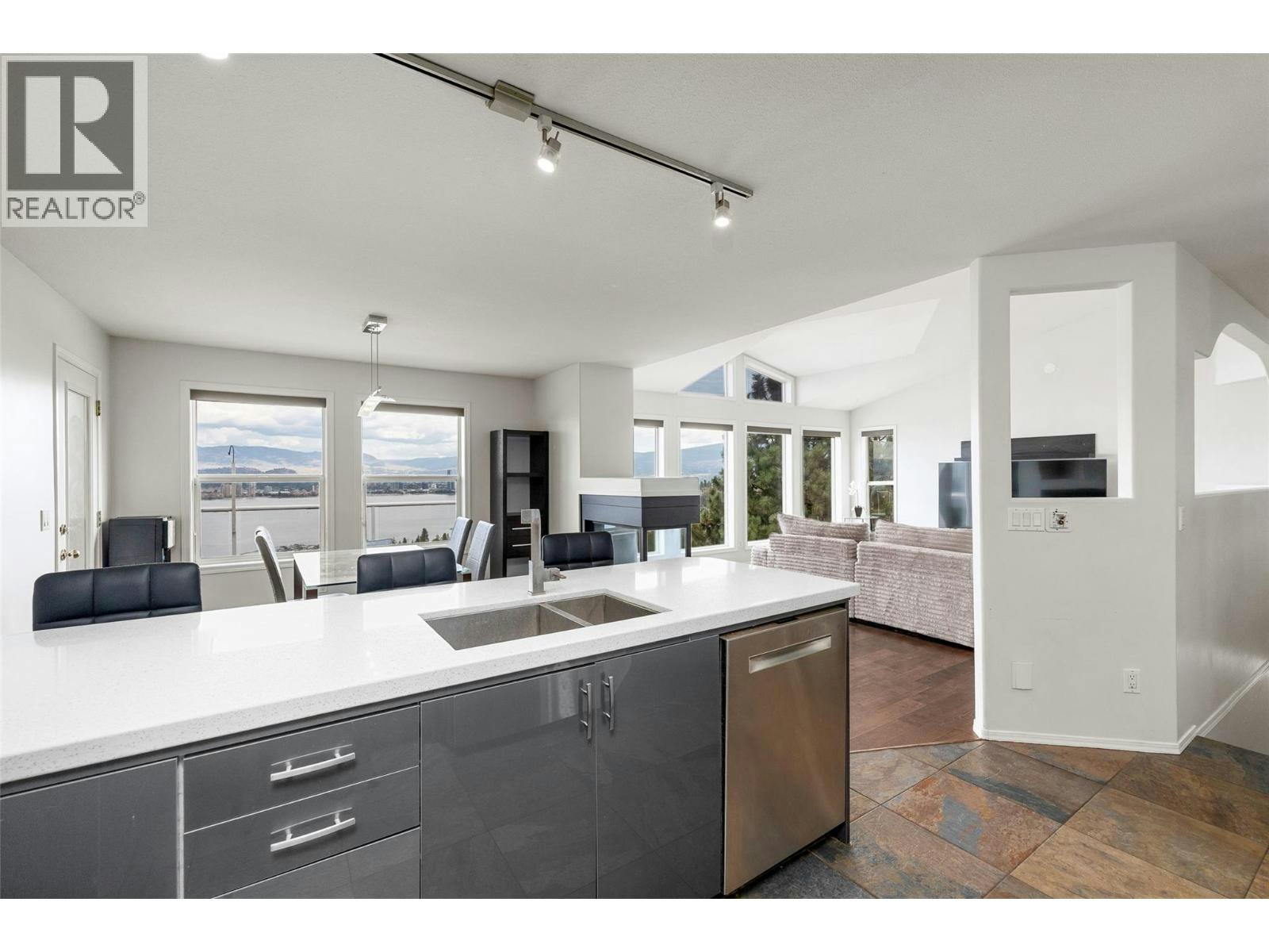 14-1525 Bear Creek Road, West Kelowna, BC, V1Z 3R6 - 16