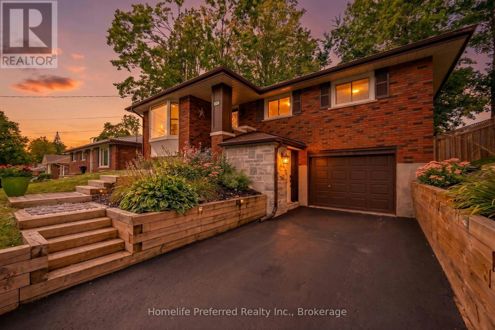 313 Lindan Avenue, Smith-Ennismore-Lakefield, ON, K9L 1K8