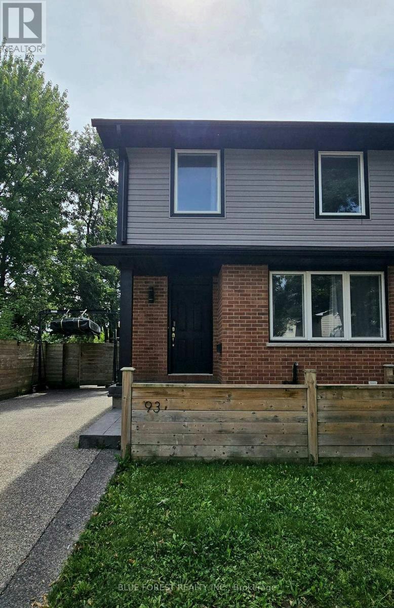 93 Elvira Crescent, London, ON, N6E 2N1