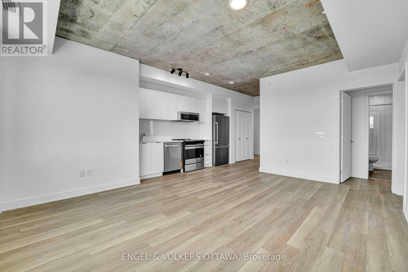 B1109-1655 Carling Avenue, Ottawa, ON, K2A 4H9