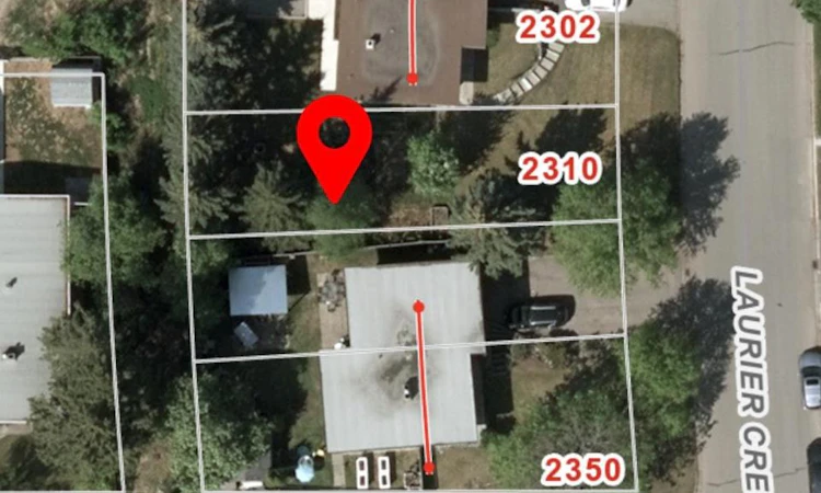 2310 Laurier Crescent