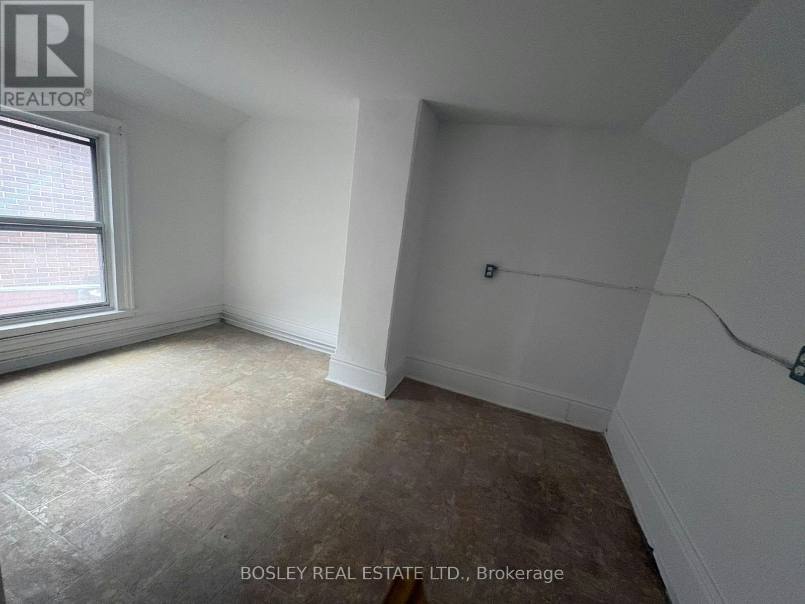 UPPER-14 D'arcy Street, Toronto, ON, M5T 1J7 - 23